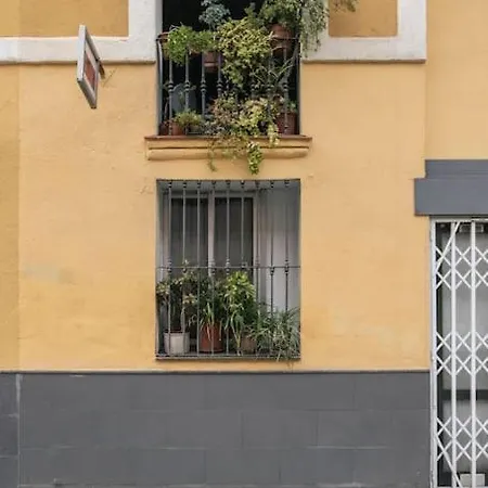 Cozy Penthouse With Private Rooftop Terrace 巴塞罗那