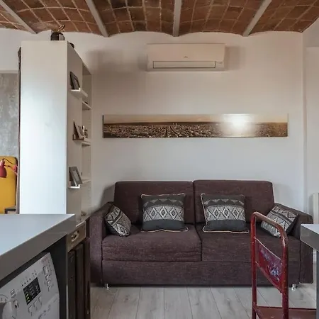Cozy Penthouse With Private Rooftop Terrace Barcelona