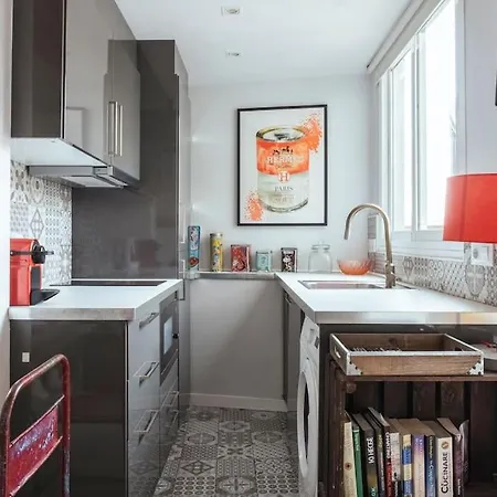 Apartamento Cozy Penthouse With Private Rooftop Terrace Barcelona