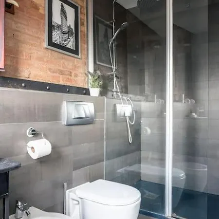 Apartamento Cozy Penthouse With Private Rooftop Terrace Barcelona