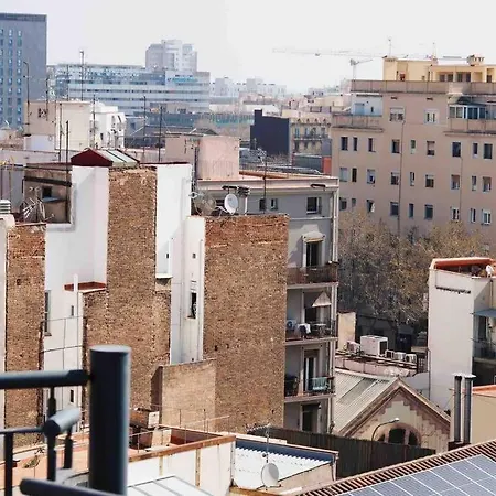 Cozy Penthouse With Private Rooftop Terrace 公寓